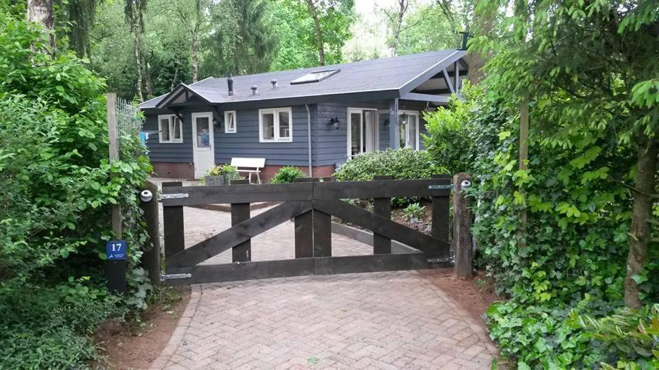 Heerlijk Huis In Een Prachtige Bosrijke Omgeving. Putten Εξωτερικό φωτογραφία