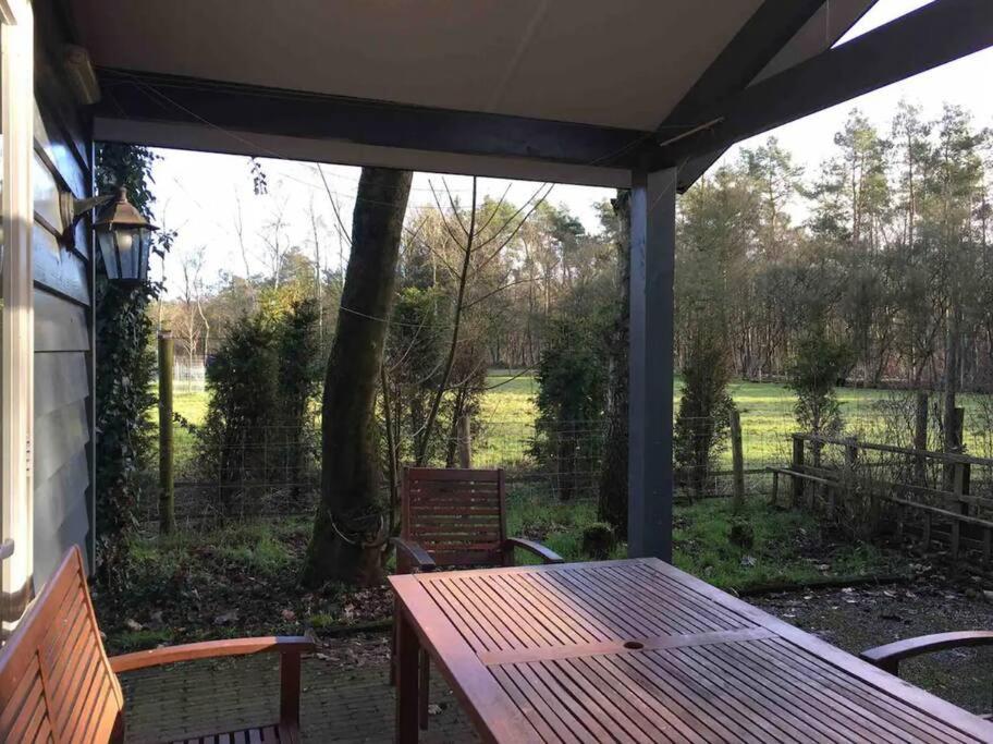 Heerlijk Huis In Een Prachtige Bosrijke Omgeving. Putten Εξωτερικό φωτογραφία